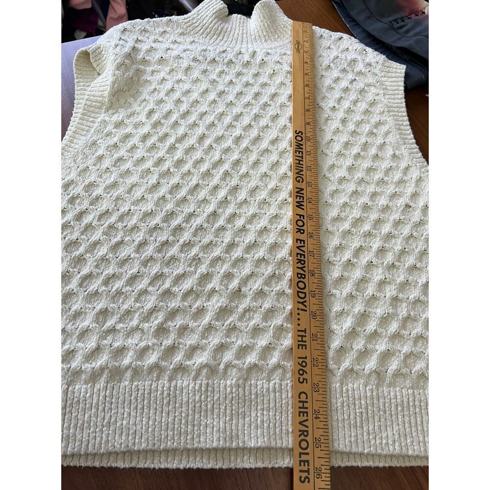 Free People Oversized Cable Knit Mock Neck Sweater Vest Ivory Chunky NWT Small - Picture 7 of 9